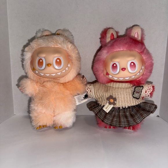 The Monsters Big Into Energy Plush Pendants - Picture 1 of 4